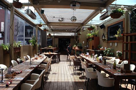 iguanas restaurant|Iguana Street Bar & Restaurant.